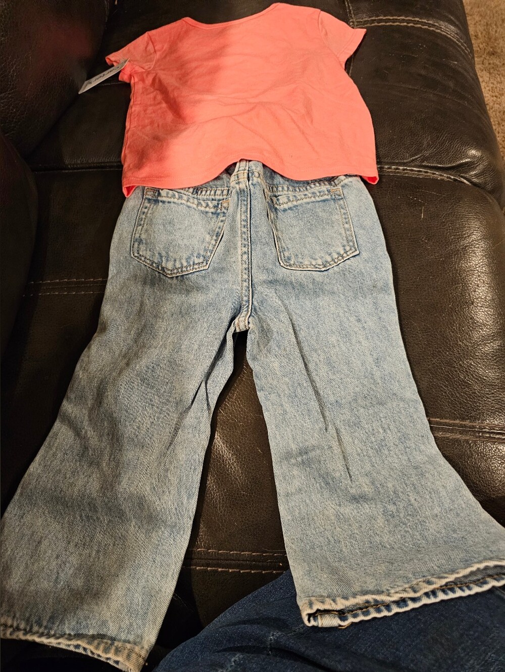 babyGap Toddler Girl Stride Jeans Light Wash Heart Knee Patches - Size 2T - Picture 3 of 5